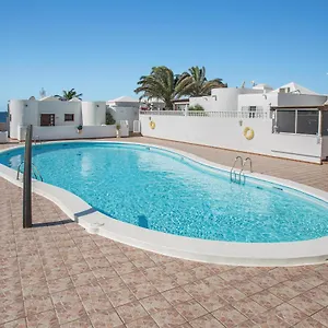 https://casa-maria-playa-honda-lanzarote.in-canary-islands.com